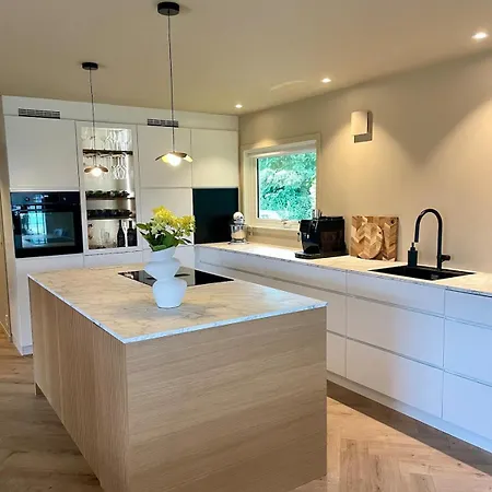 Βίλα Cozy House With Lovely Patio