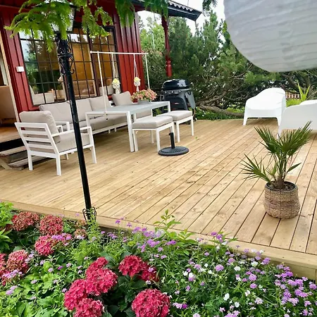 Βίλα Cozy House With Lovely Patio *